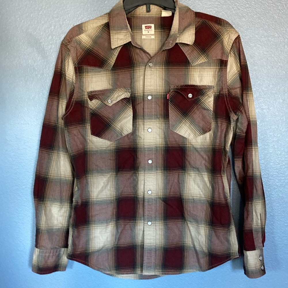 LEVIS Country Western Cowboy Pearl snap button down dress shirt. Size  med.